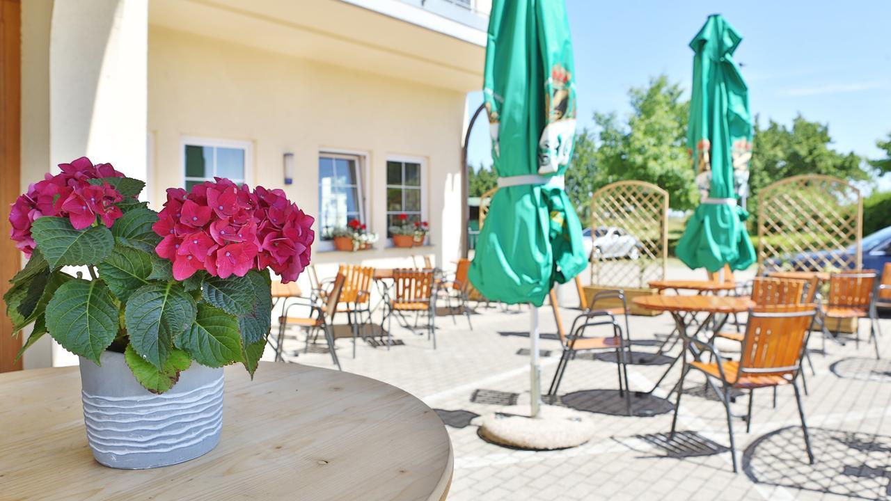 Hotel Alznauer Hof Gomaringen Exterior foto
